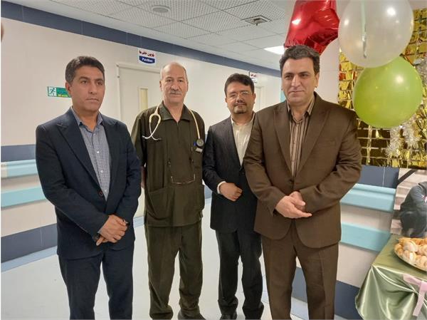 گزارش تصویری | تبریک روز پرستار با حضور رئیس، مدیر و تیم مدیریتی مرکز آموزشی درمانی امام خمینی(ره) کرمانشاه