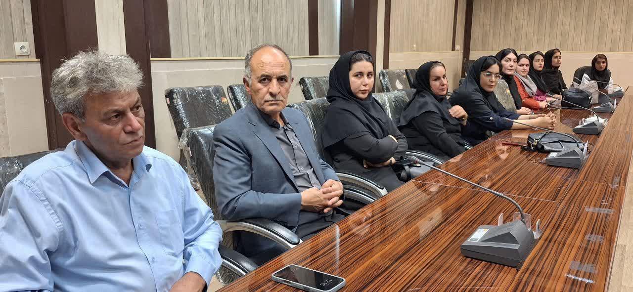 برگزاری جلسه هم اندیشی و رفع مشکلات پزشکان شهرستان گیلانغرب